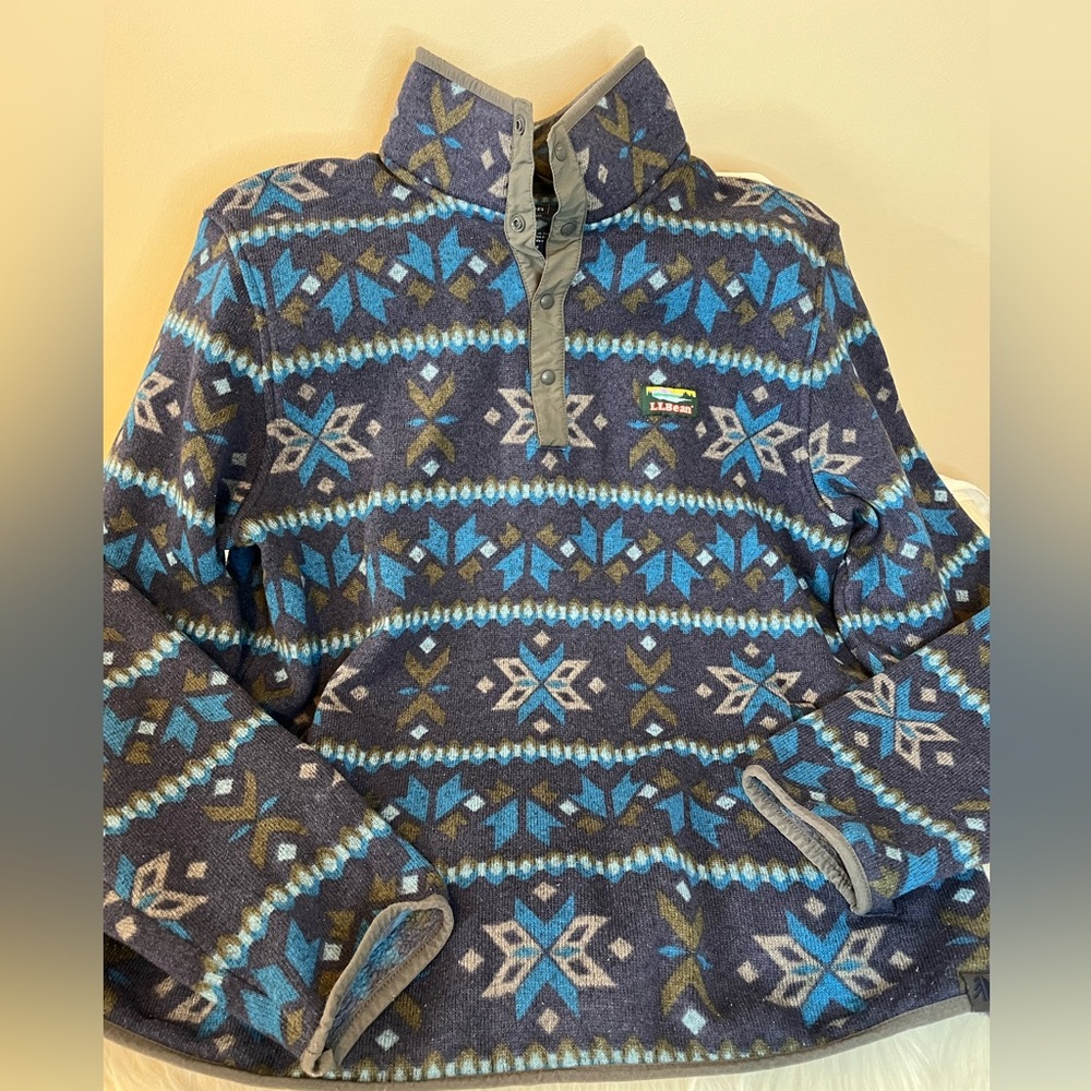 L.L. Bean Multicolor Geometric Pattern fleece sz large